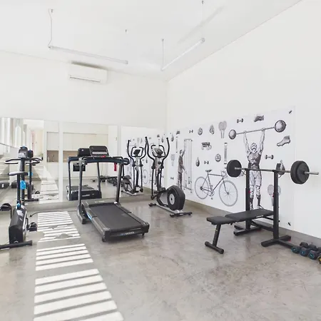 Daire Mouraria Flat - Pool, Gym, Parking, Elevator & A/c | By Airnest *