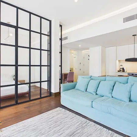 Mouraria Flat - Pool, Gym, Parking, Elevator & A/c | By Airnest Lisboa
